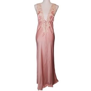 NEW Rumored Venice Maxi Dress M Baby Pink Lace Trim Plunging V Neck Sleeveless